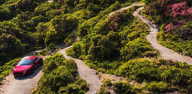 上坡时正确使用刹车