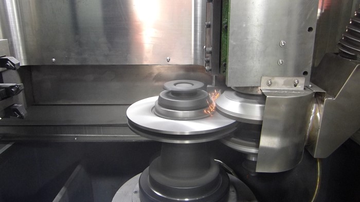 刹车盘车磨一体机磨削刹车盘 刹车盘车磨一体机磨削刹车盘